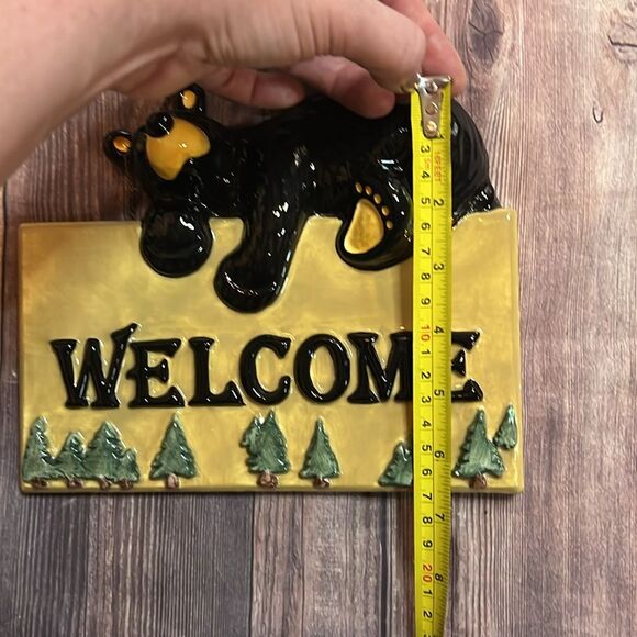Bear Foots Ceramic Welcome Bear Sign - Picture 7 of 7